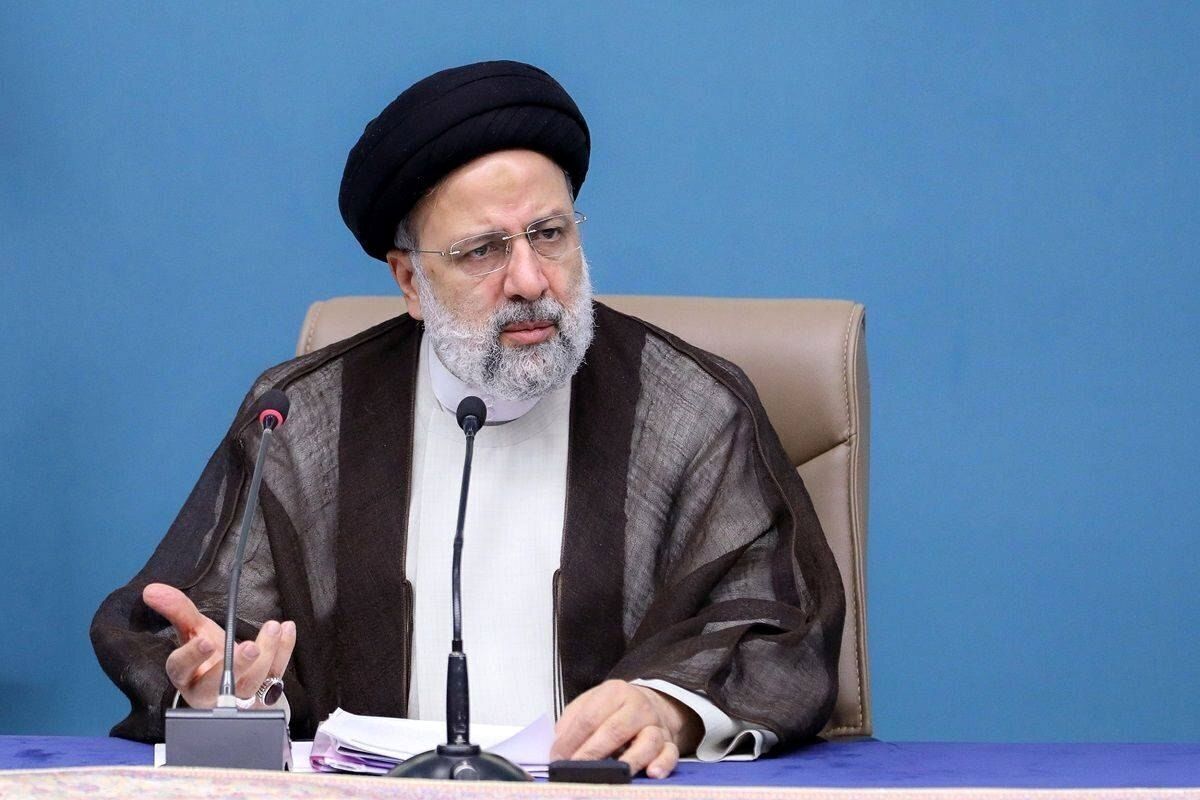 عکس خاص و دیده نشده از رئیس جمهور
