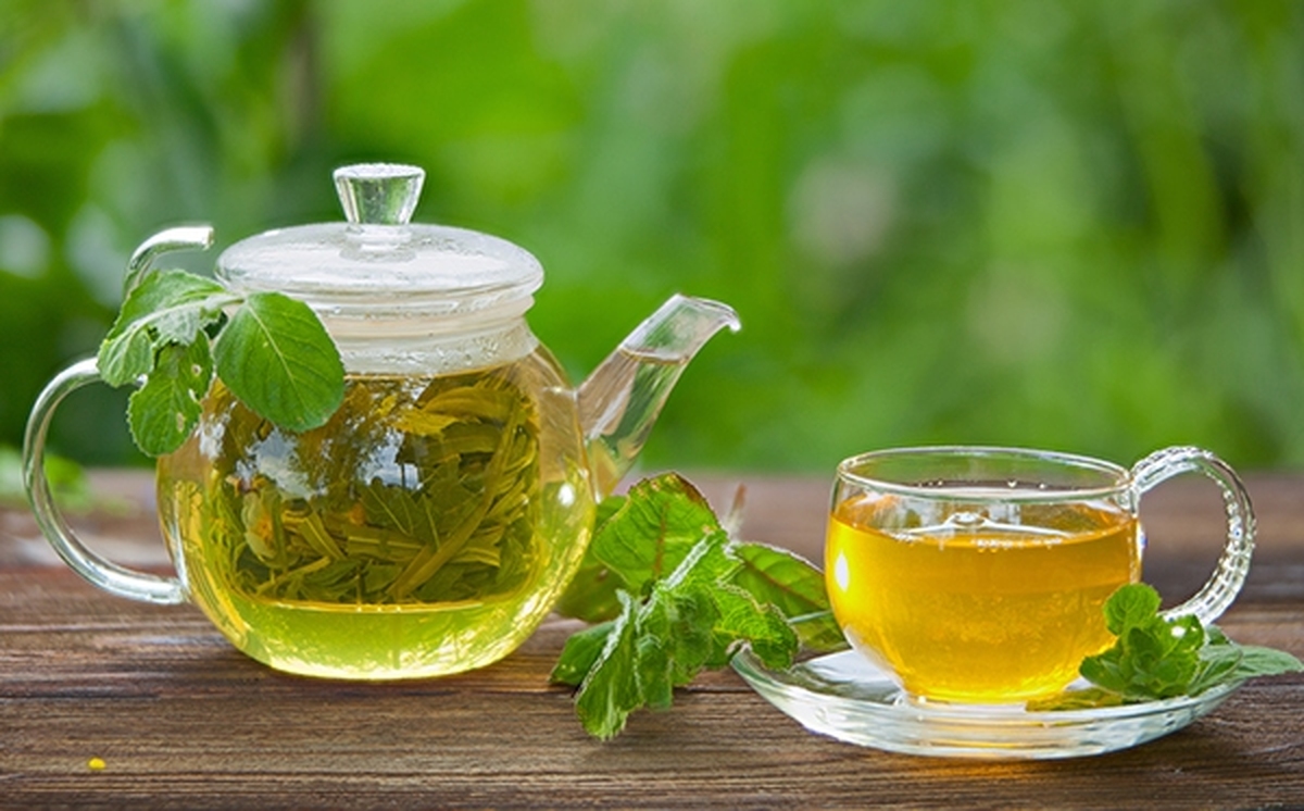 تاثیر شگفت‌انگیز مصرف چای سبز در این ساعات روز