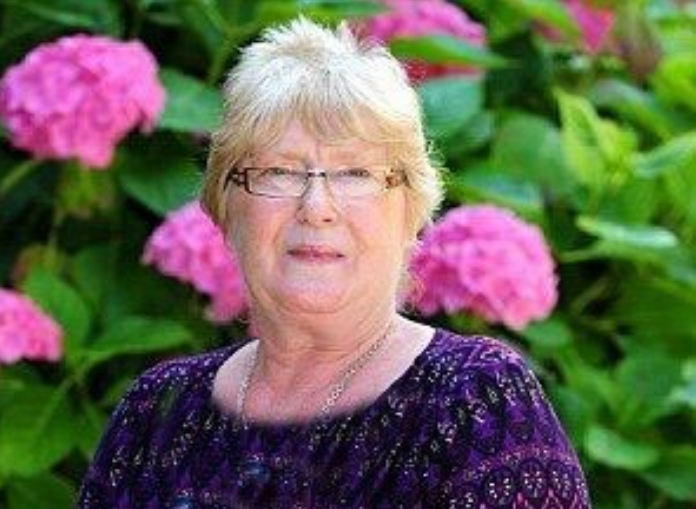 عکس | این زن به شوهر کردن معتاد است! عکس | این زن به شوهر کردن معتاد است!