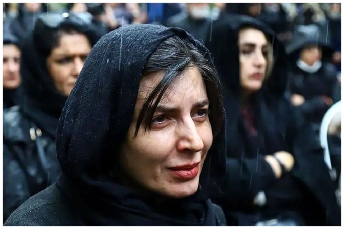 ویدئوی غیرمنتظره لیلا حاتمی در مراسم مادرش