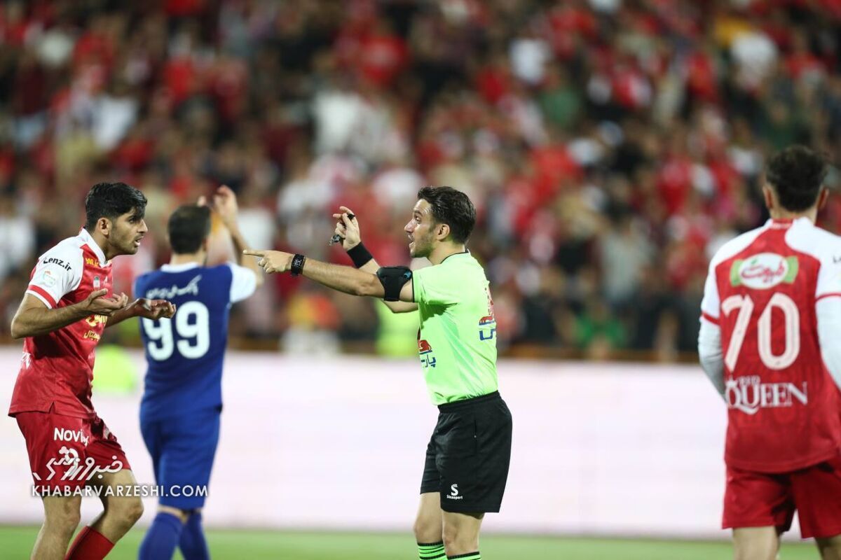 شکایت استقلال خوزستان از داوری | AFC  و فیفا در مورد بازی پرسپولیس نظر می‌دهند!
