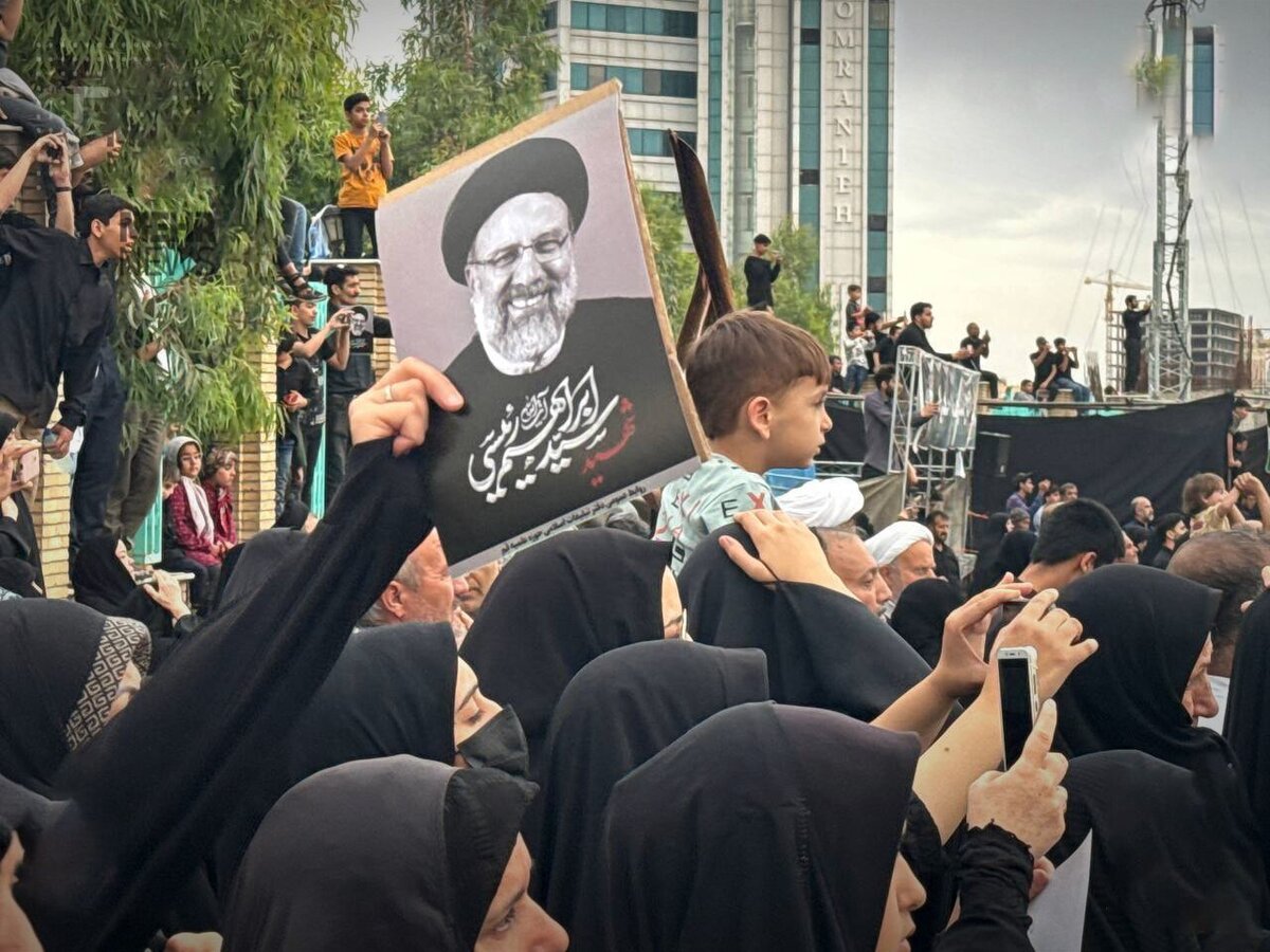 فرماندار نیشابور ادعای عجیبی را درباره سانحه بالگرد رئیسی مطرح کرد | امام زمان با اضطراب رفت و آمد می کرد