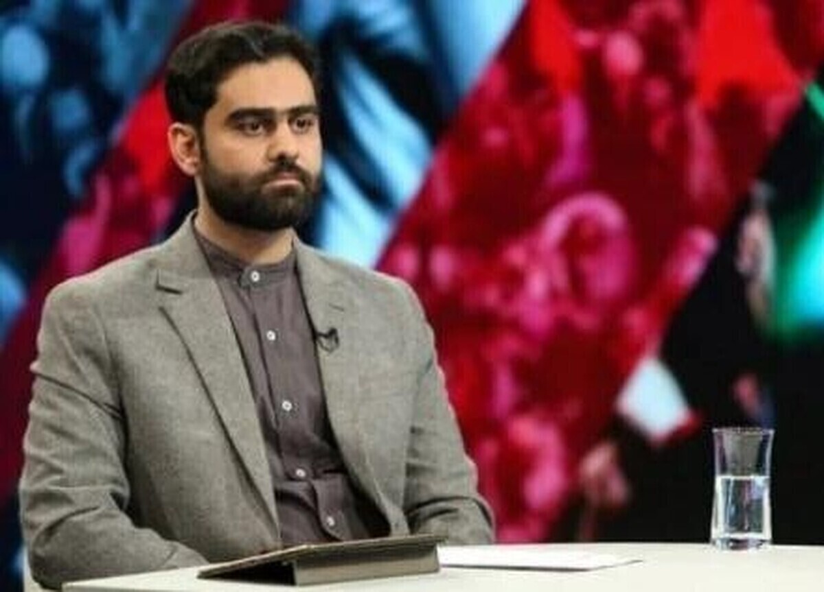 عکس | تبلیغ انتخاباتی باورنکردنی سعید جلیلی توسط نماینده مجلس!