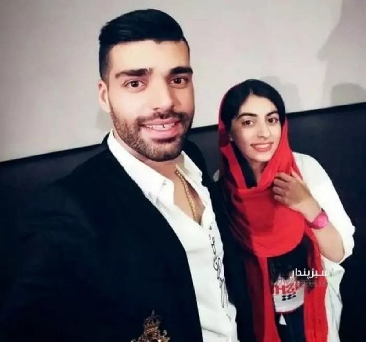 عکس | مهدی طارمی از همسرش رونمایی کرد! عکس | مهدی طارمی از همسرش رونمایی کرد!