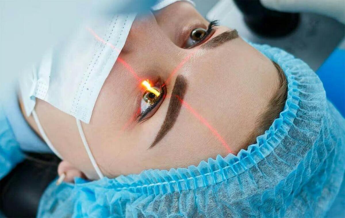 عمل تغییر رنگ چشم چه خطراتی دارد ؟