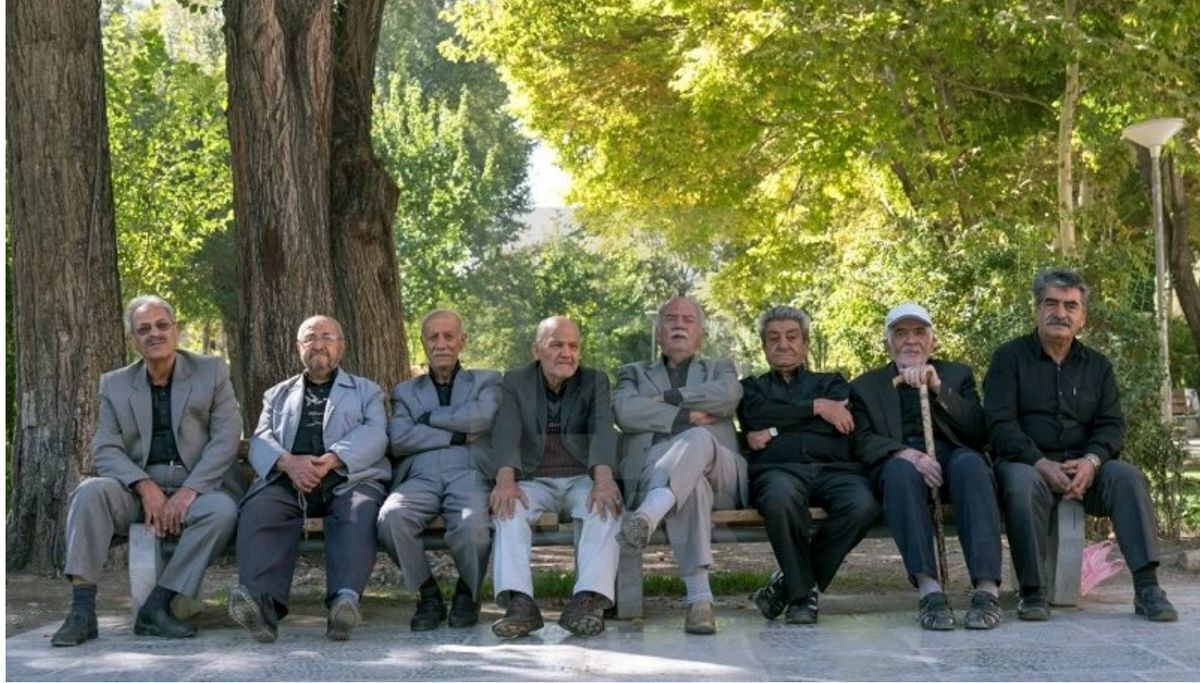 خبر ویژه برای معلمان بازنشسته سال ۱۴۰۰ | پرداخت باقیمانده مطالبات پاداش پایان خدمت ناشی