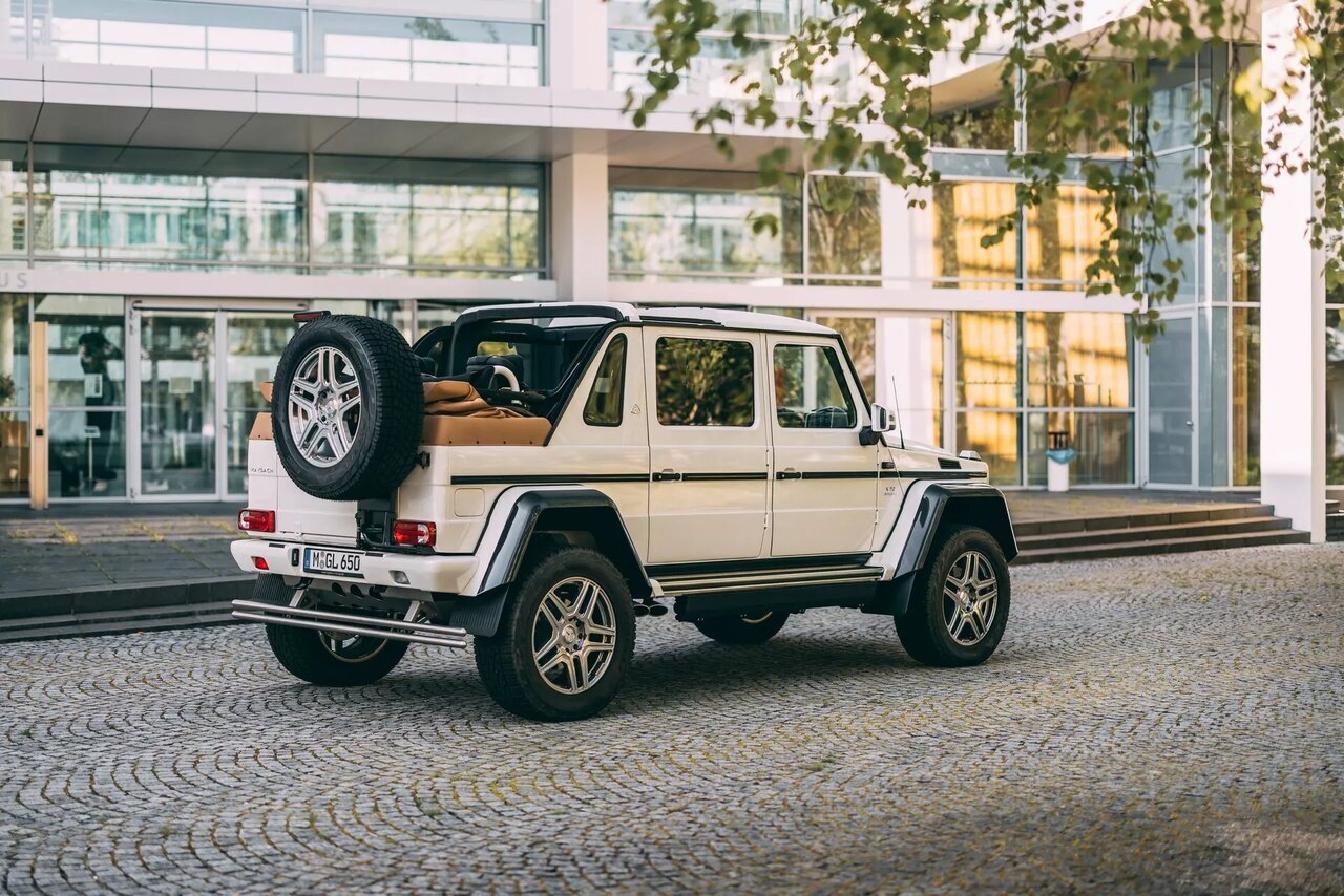 عکس | قیمت نجومی این خودرو! | گرانتر از برج‌های الهیه!