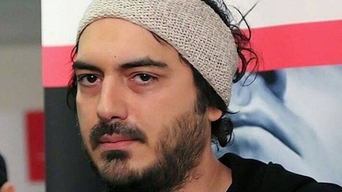 ویدیو | سلفی فروختن نیما شاهرخ‌ شاهی خبرساز شد