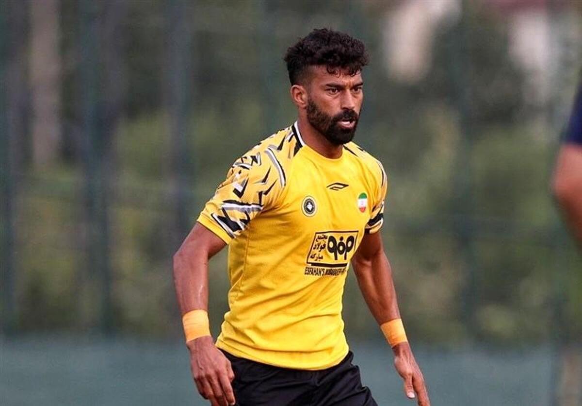 رضاییان برای پیوستن به پرسپولیس دودل شد!