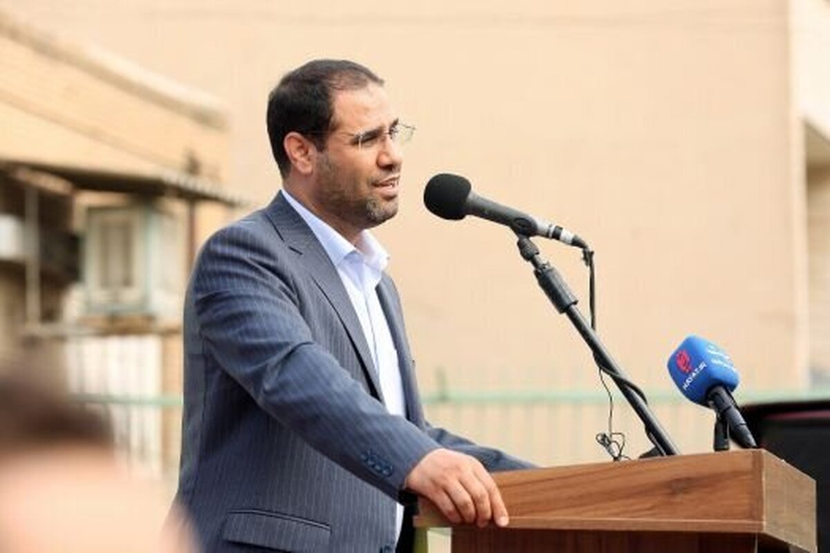 وزیر آموزش و پرورش: برای مهر امسال به ۱۷۶ هزار معلم نیاز داریم | پرداخت معوقات معلمان به زودی!