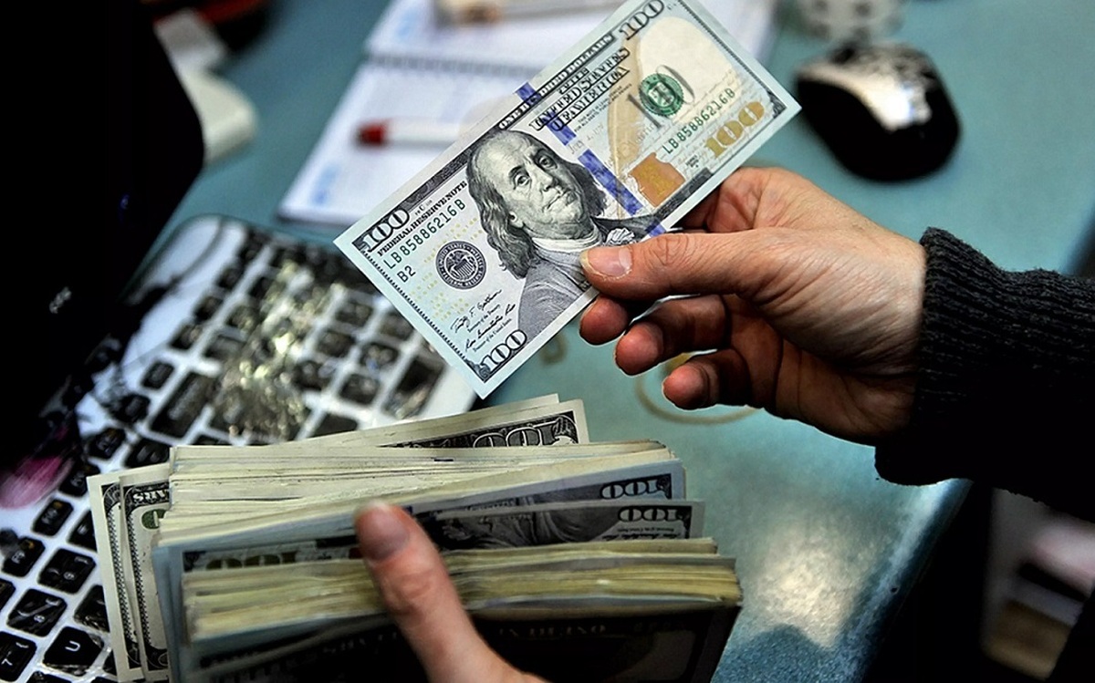 قیمت دلار، یورو  و سایر ارز‌ها امروز پنجشنبه ۱۴ تیر ۱۴۰۳ + جدول