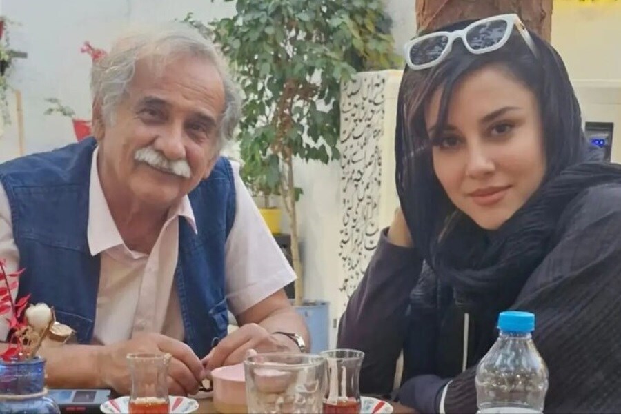 عکس | تصویری از آشا مهرابی در کنار این بازیگر معروف در کافه! عکس | تصویری از آشا مهرابی در کنار این بازیگر معروف در کافه!