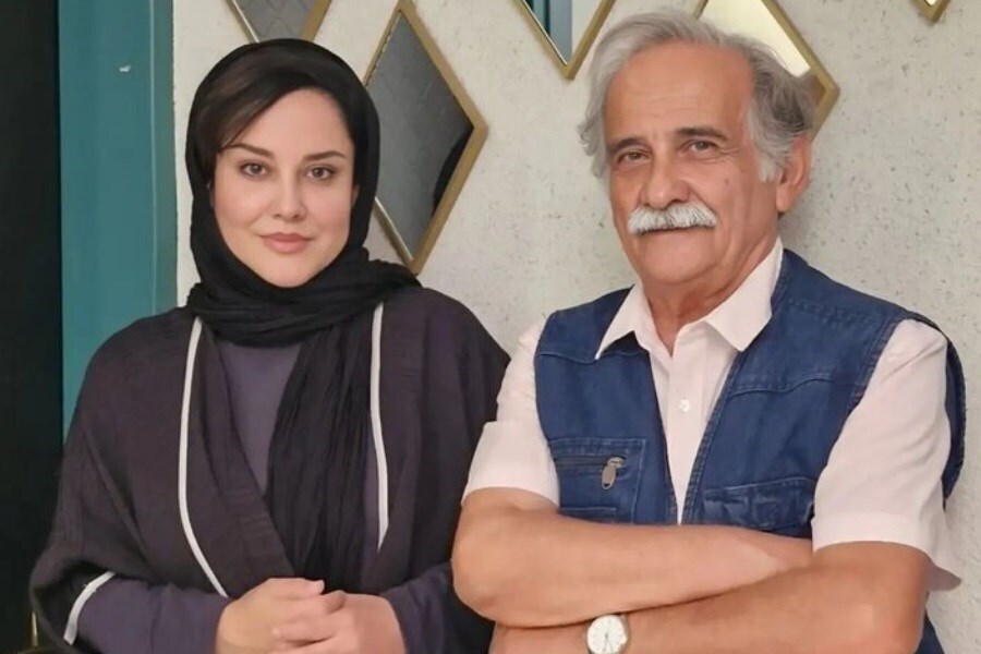 عکس | تصویری از آشا مهرابی در کنار این بازیگر معروف در کافه! عکس | تصویری از آشا مهرابی در کنار این بازیگر معروف در کافه!