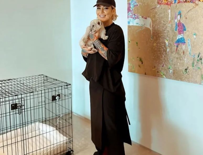 عکس | سحر قریشی بعد از رفتن به آمریکا تغییرات عجیبی کرده است!