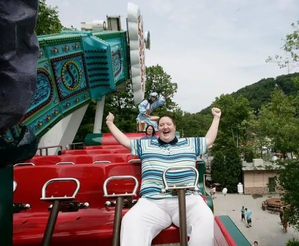 عکس | این زن با چیزی ازدواج کرد که هرگز باور نمی‌کنید!