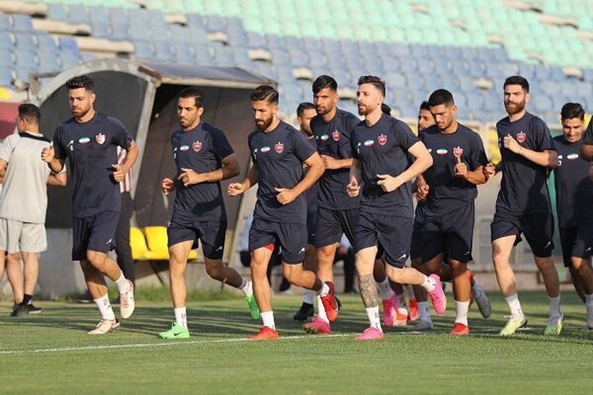 لیست بازیکنان ورودی و خروجی پرسپولیس در فصل ۱۴۰۴-۱۴۰۳ + عکس