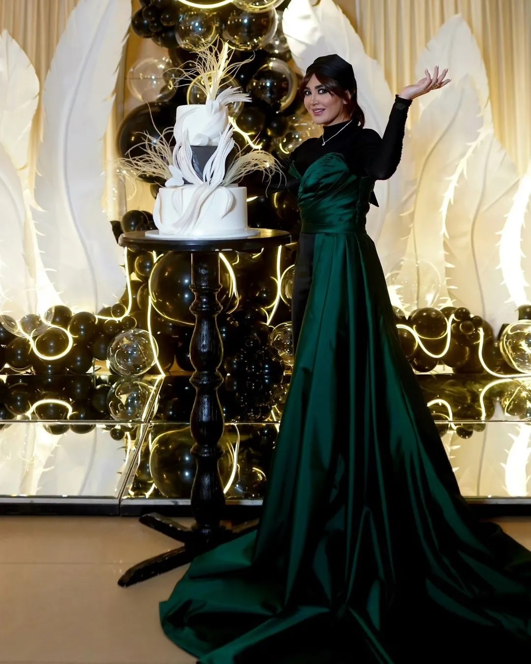 عکس | جشن تولد مریم معصومی با این لباس خاص سوژه شد!