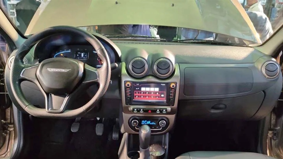 عکس | ال ۹۰ ایرانی با قیافه جدید دلبری میکند! عکس | ال ۹۰ ایرانی با قیافه جدید دلبری میکند!