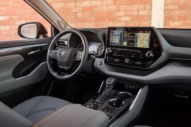 عکس | تویوتای شاسی بلند به زودی به ایران میآید! عکس | تویوتای شاسی بلند به زودی به ایران میآید!