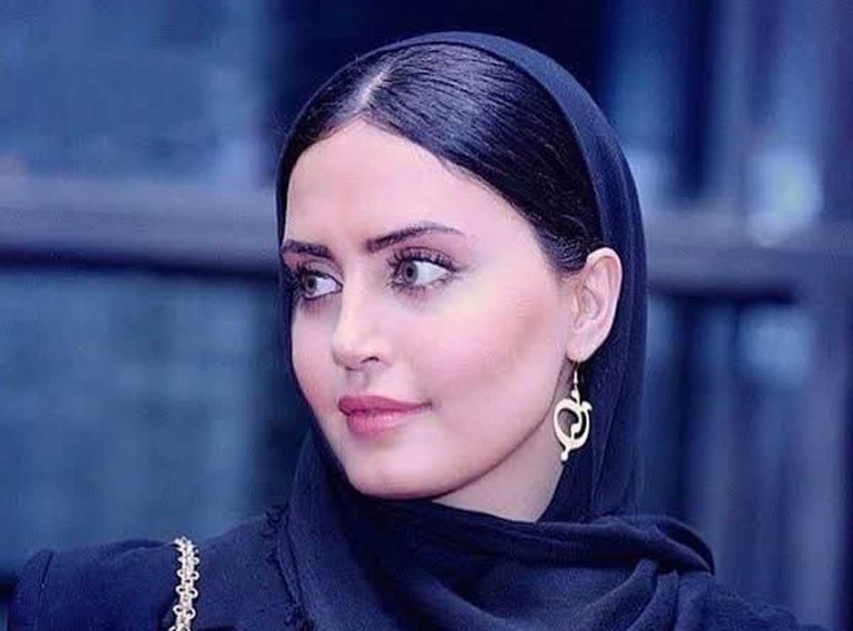 تصاویری غافلگیرکننده از تغییر چهره جذاب الناز شاکردوست در ۴۰ سالگی + عکس