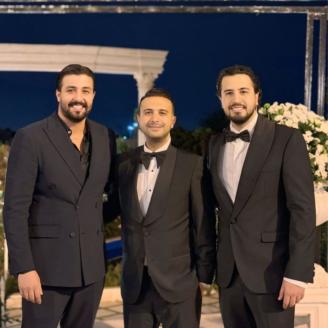 عکس | این بازیگر در عروسی برادرش با چه استایلی ظاهر شد؟! عکس | این بازیگر در عروسی برادرش با چه استایلی ظاهر شد؟!