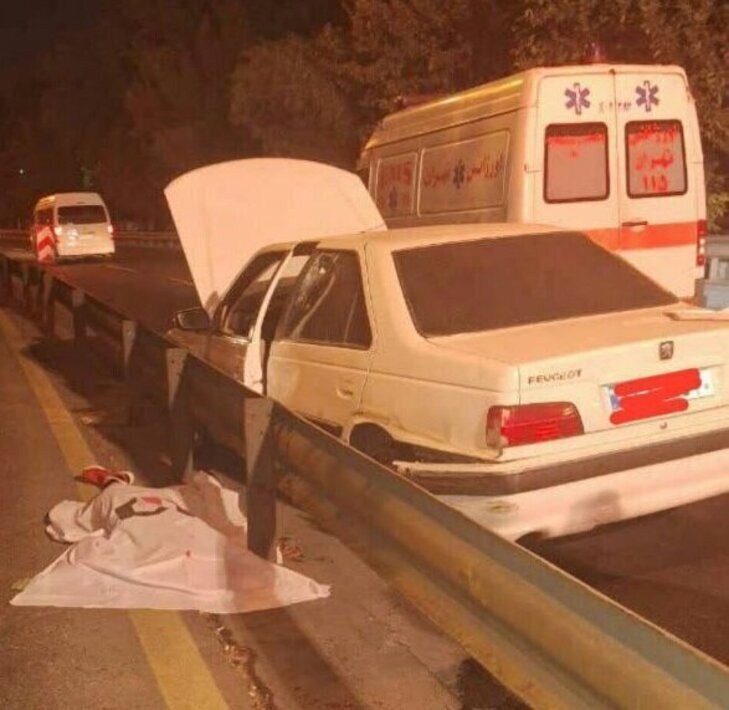 عکس | تصادف تلخ و مرگبار زن جوان در بزرگراه چمران! عکس | تصادف تلخ و مرگبار زن جوان در بزرگراه چمران!