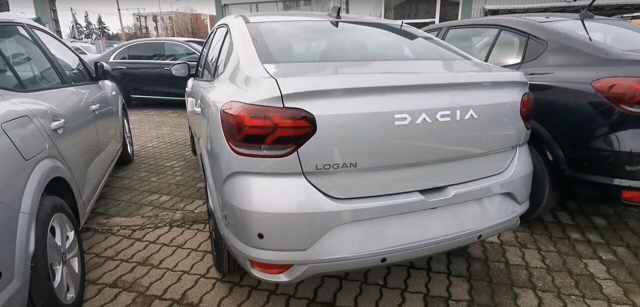 رخ جذاب ال ۹۰ اروپایی دلبری میکند! رخ جذاب ال ۹۰ اروپایی دلبری میکند!