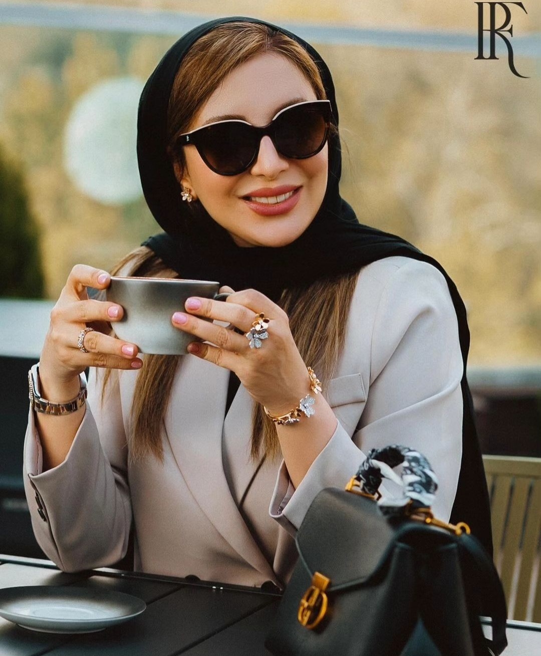 عکس | تصاویر این خانم بازیگر با مدلها مو نمیزند! عکس | تصاویر این خانم بازیگر با مدلها مو نمیزند!