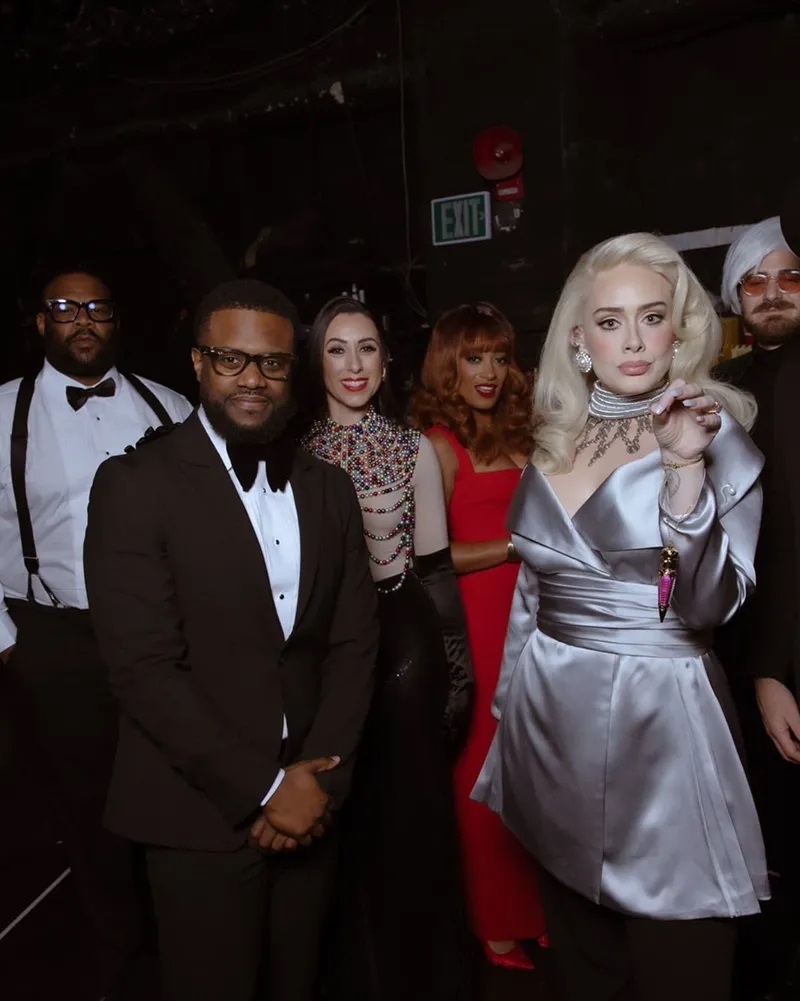 عکس | استایل جذاب ادل چشمها را به خود خیره کرد! عکس | استایل جذاب ادل چشمها را به خود خیره کرد!