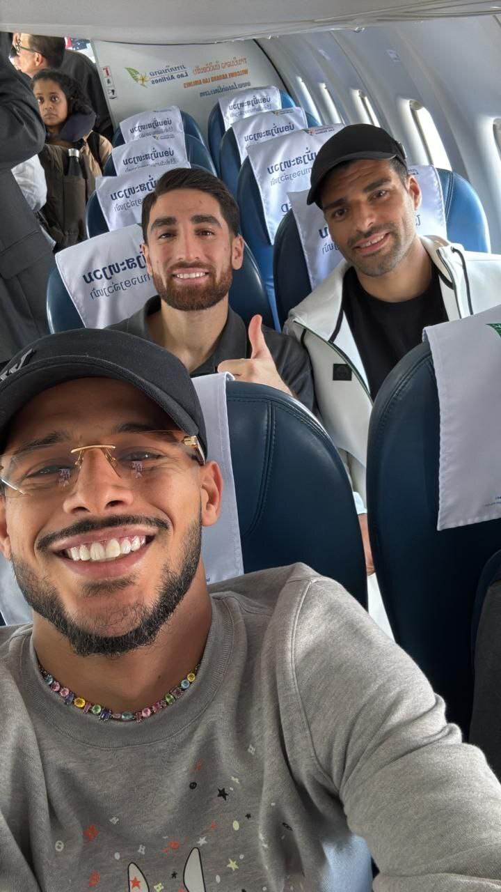 عکس | گردنبند عجیب قایدی توجهات زیادی را به خود جلب کرد!