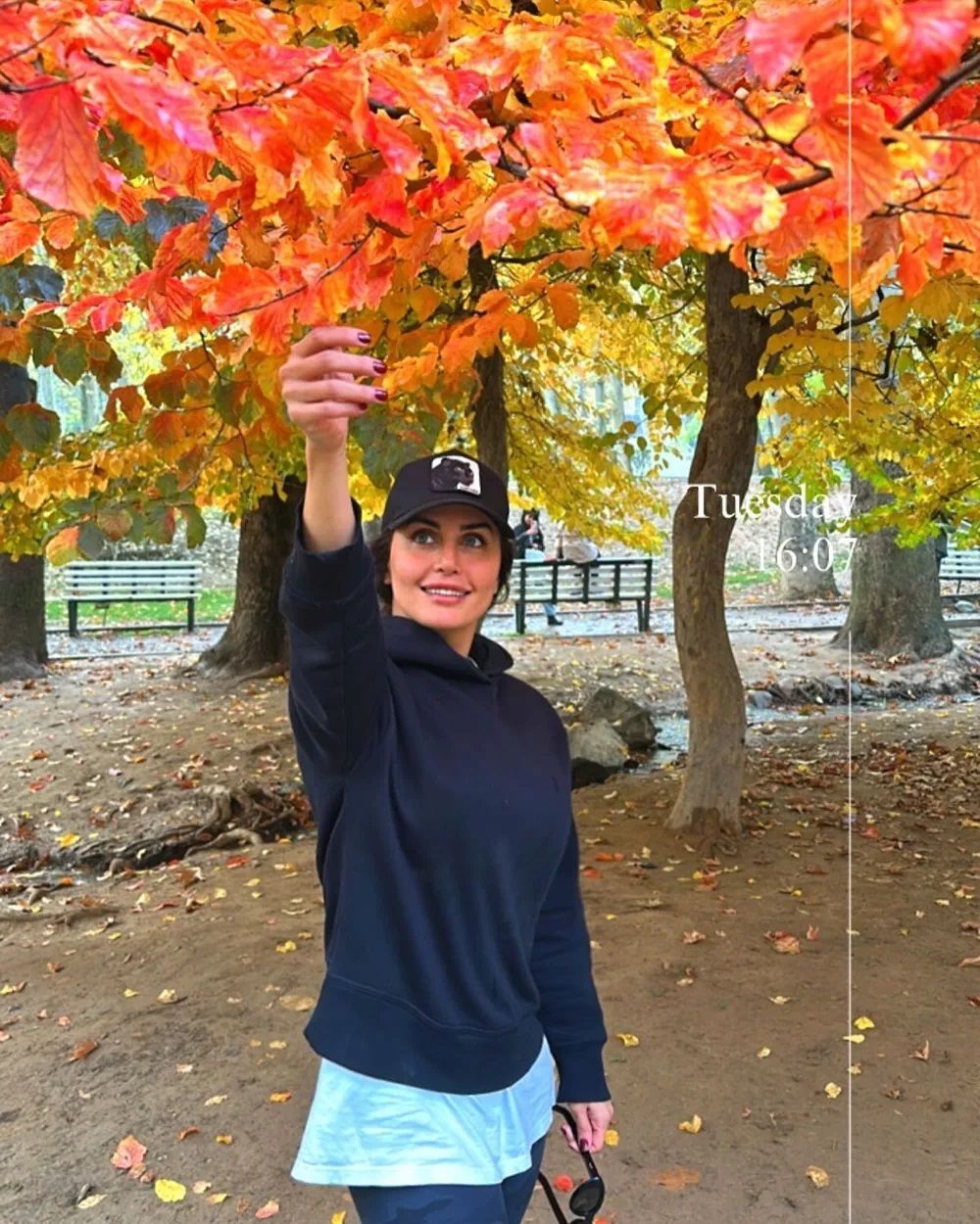 عکس | الناز شاکردوست با این عکس‌های پاییزی دلبری کرد!