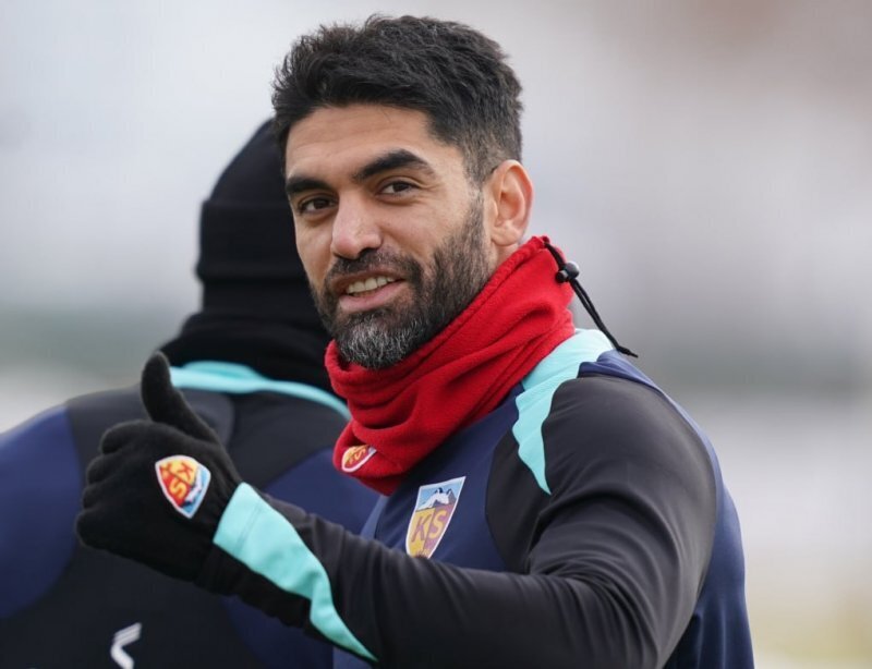 عکس | چهره جدید علی کریمی با ریشهای سفید! عکس | چهره جدید علی کریمی با ریشهای سفید!