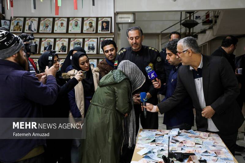 عکس | رمال معروف و مسلح تهران معروف به ملکه دستگیر شد!
