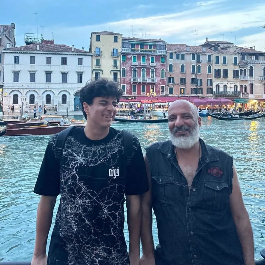 عکس | خوشگذرانی امیر جعفری و پسرش در ایتالیا با استایل خاص!