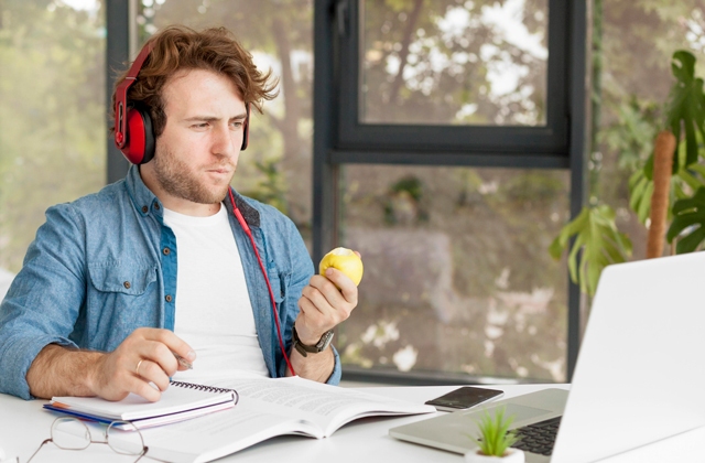 یادگیری زبان انگلیسی در خانه برای بزرگسالان یادگیری زبان انگلیسی در خانه برای بزرگسالان