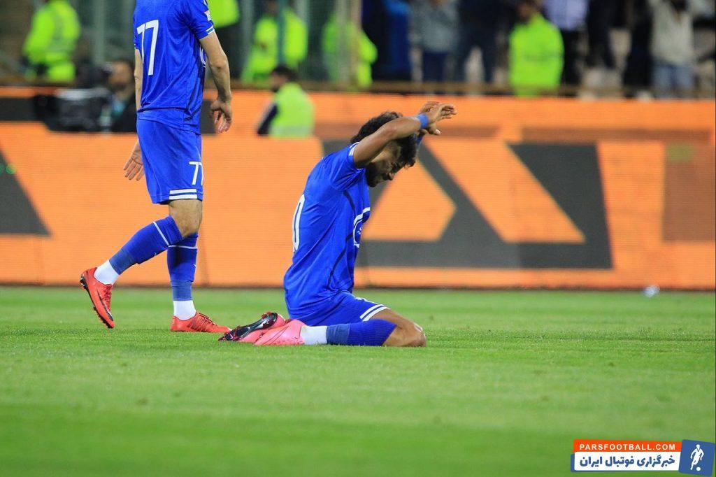 عکس | حرکت جنجالی رامین رضاییان پس از تساوی تلخ استقلال مقابل خیبر