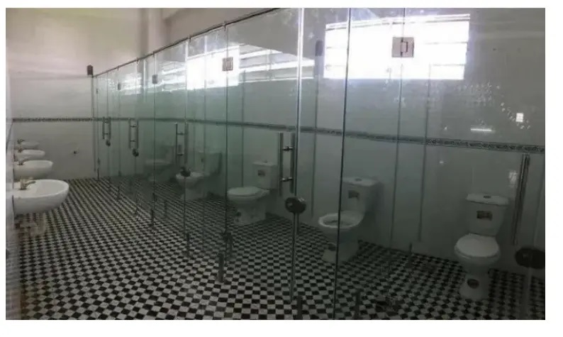 آیا حاضر هستید از این توالت استفاده کنید؟ | عکسش را ببینید تا جواب بدهید آیا حاضر هستید از این توالت استفاده کنید؟ | عکسش را ببینید تا جواب بدهید