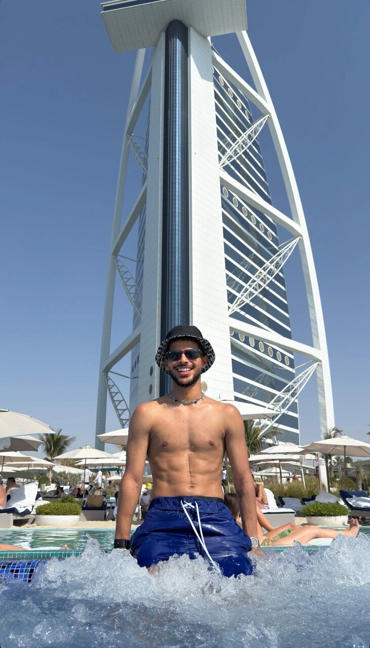 عکس | خوشگذرانی لاکچری مهدی قایدی در دبی!