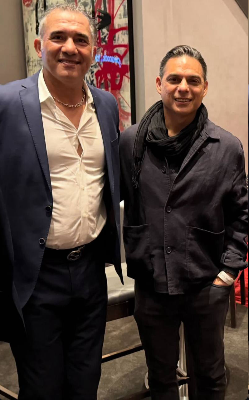 عکس | تصویری از احمدرضا عابدزاده با بازیگران معروف در آمریکا!