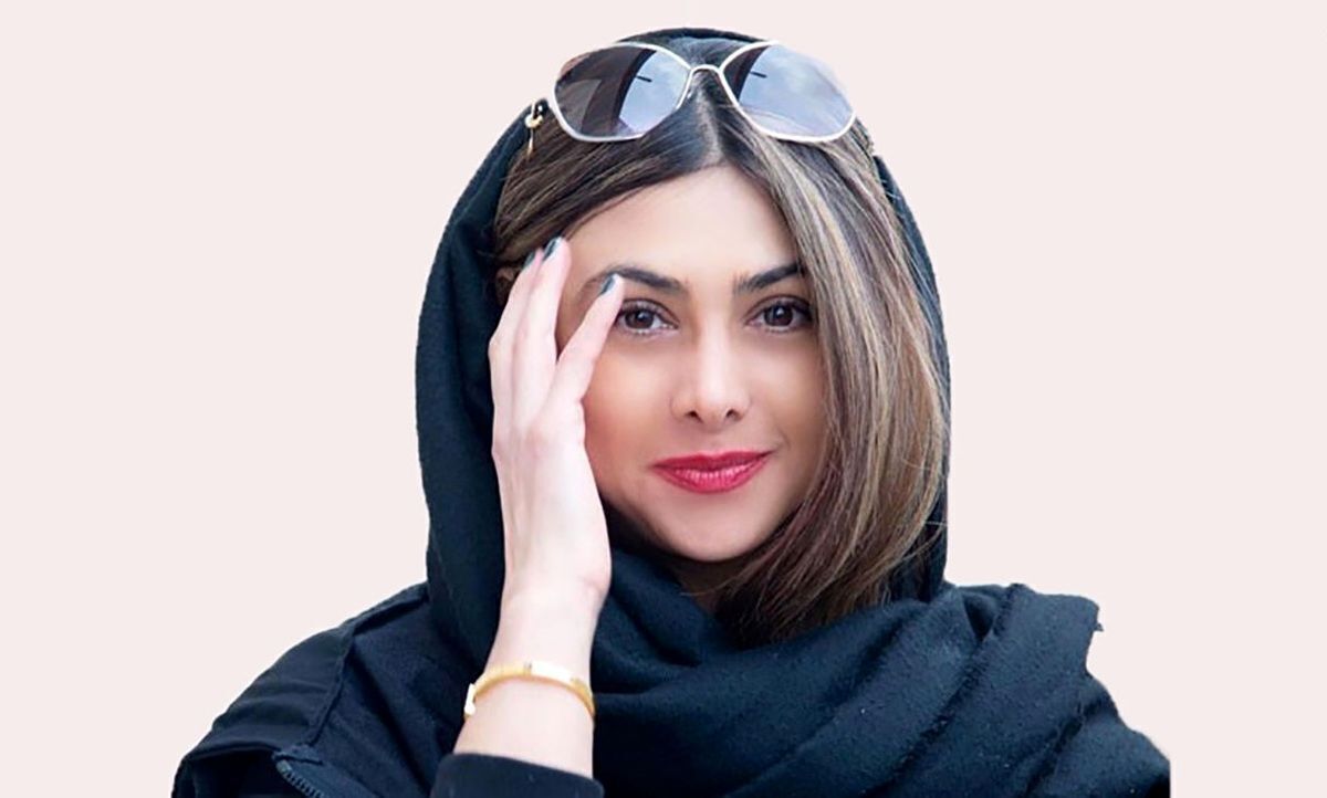 عکس | حلقه عجیب آزاده صمدی و استایل خاصش در عکس جنجالی جدید!