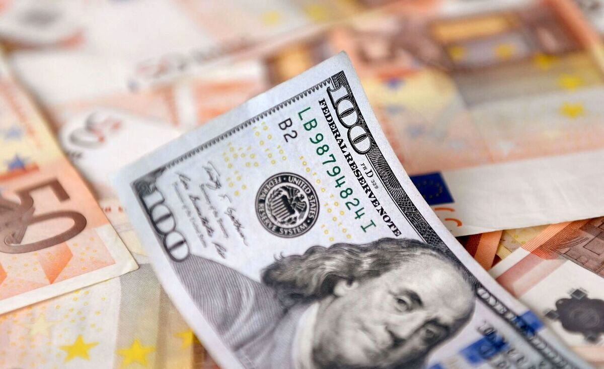 قیمت دلار و یورو در صرافی ملی امروز شنبه ۱۳ اردیبهشت ۱۴۰۴