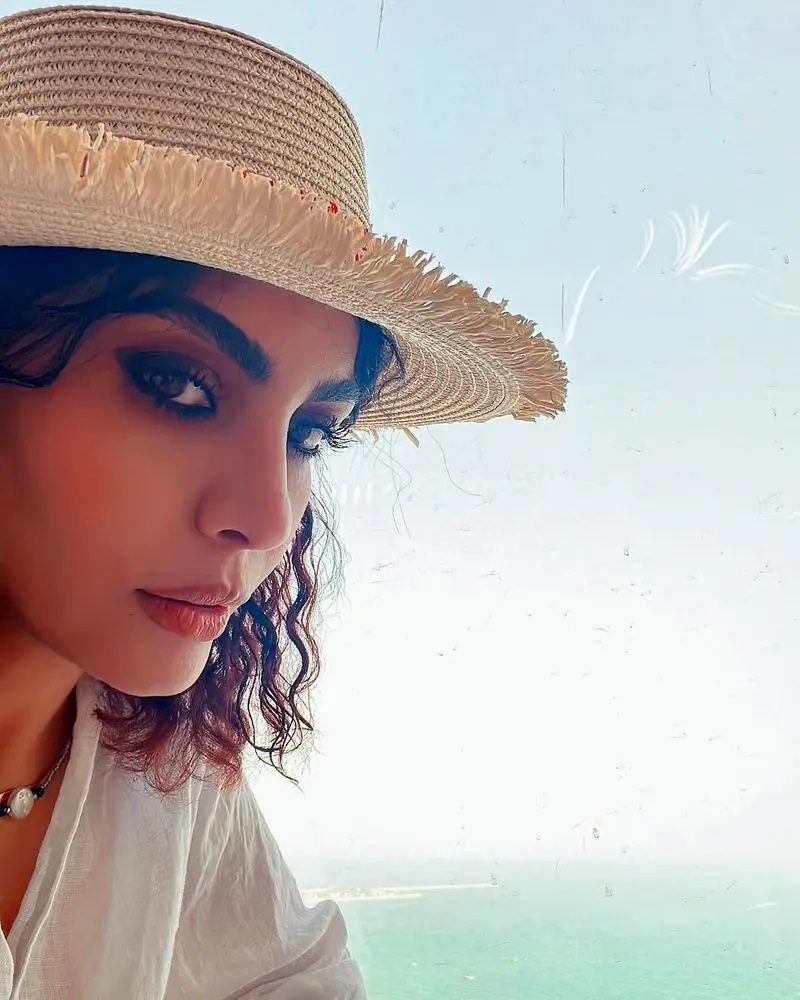 عکس | صحرا اسداللهی عکس های کاملا متفاوت از سفر خود منتشر کرد عکس | صحرا اسداللهی عکس های کاملا متفاوت از سفر خود منتشر کرد