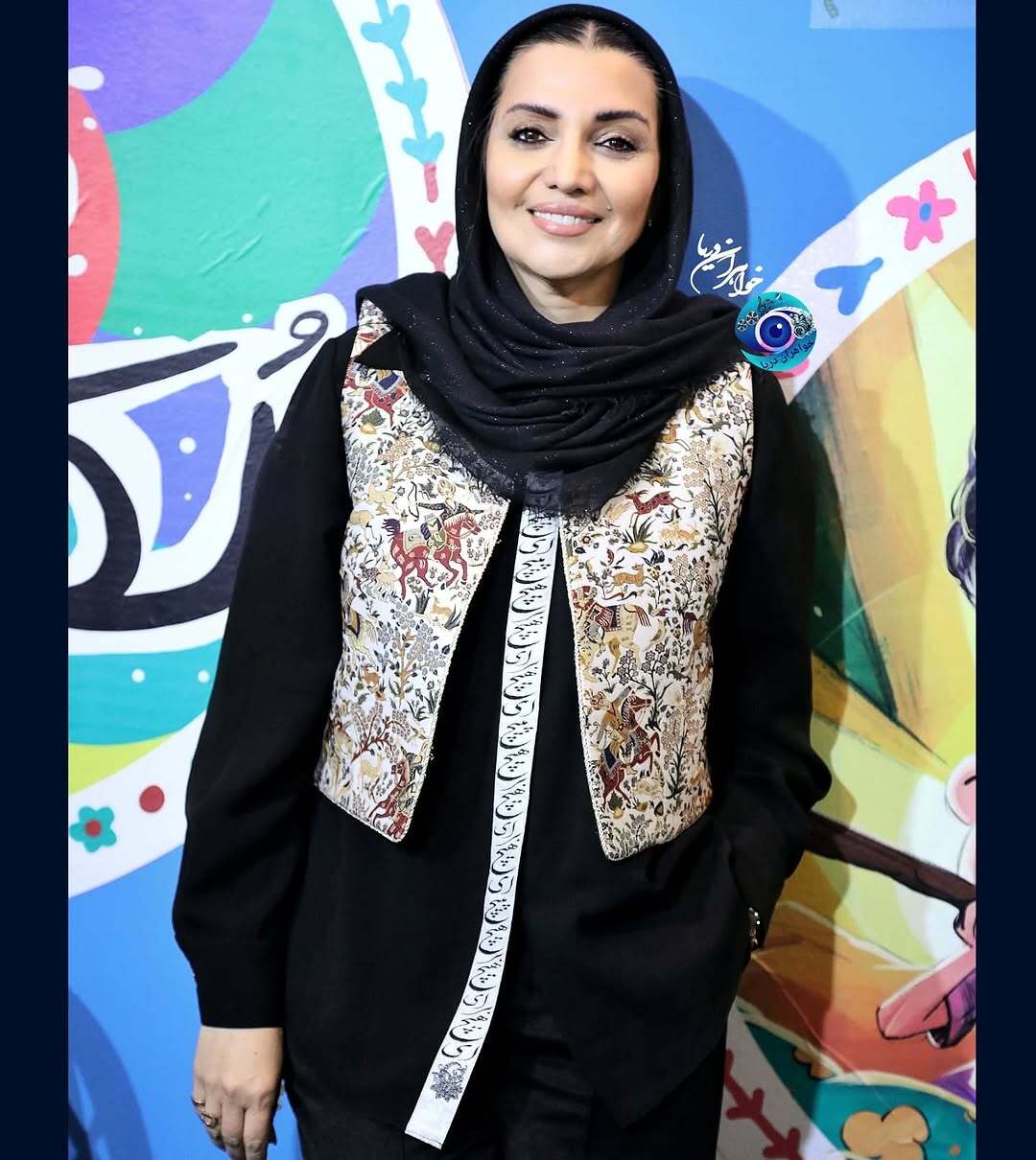 عکس | لباس جذاب الهام پاوه نژاد با اثر معروف خیام نظر‌ها را به خود جلب کرد