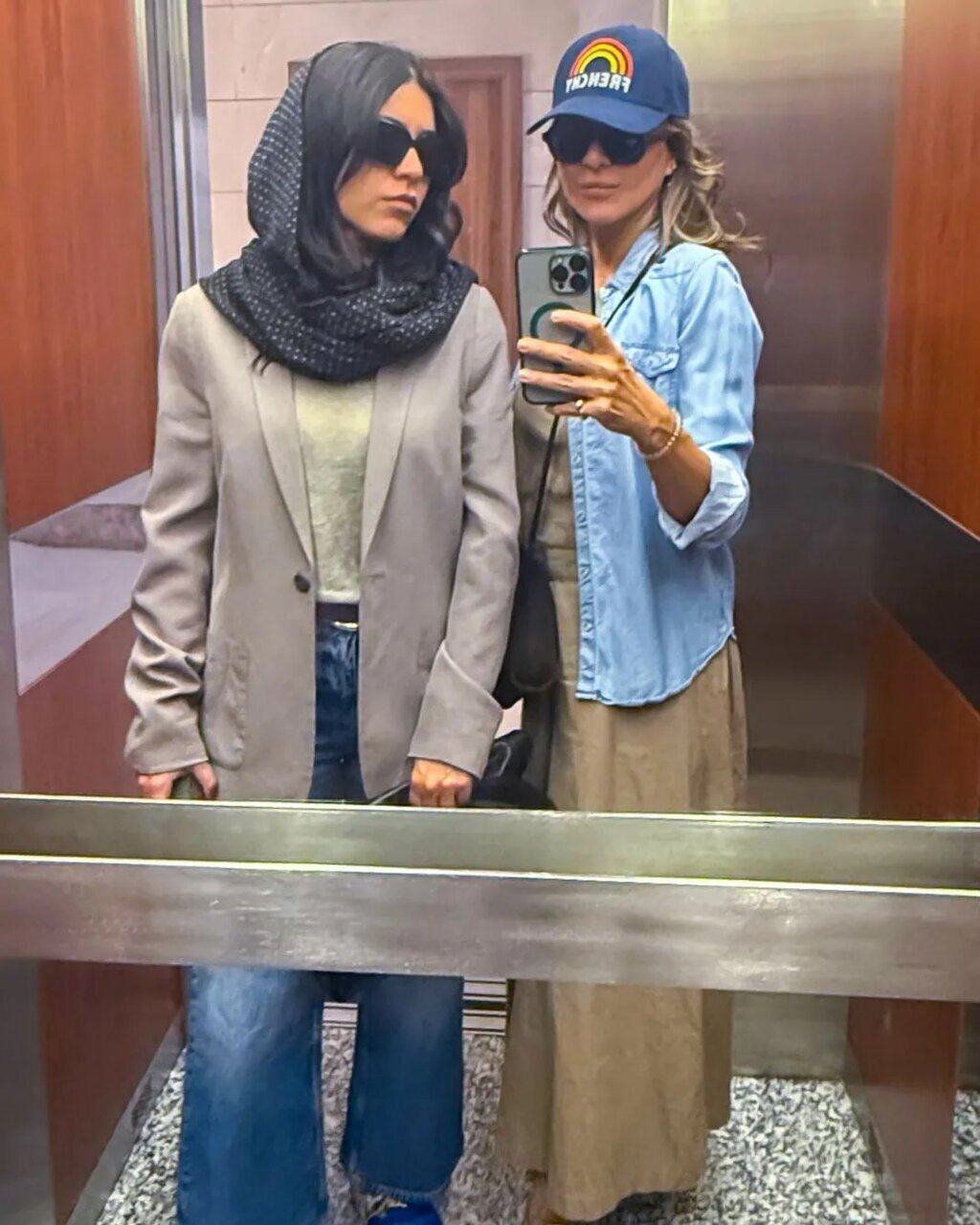 عکس | شباهت سحر دولتشاهی به خواهرش باورنکردنی است! عکس | شباهت سحر دولتشاهی به خواهرش باورنکردنی است!