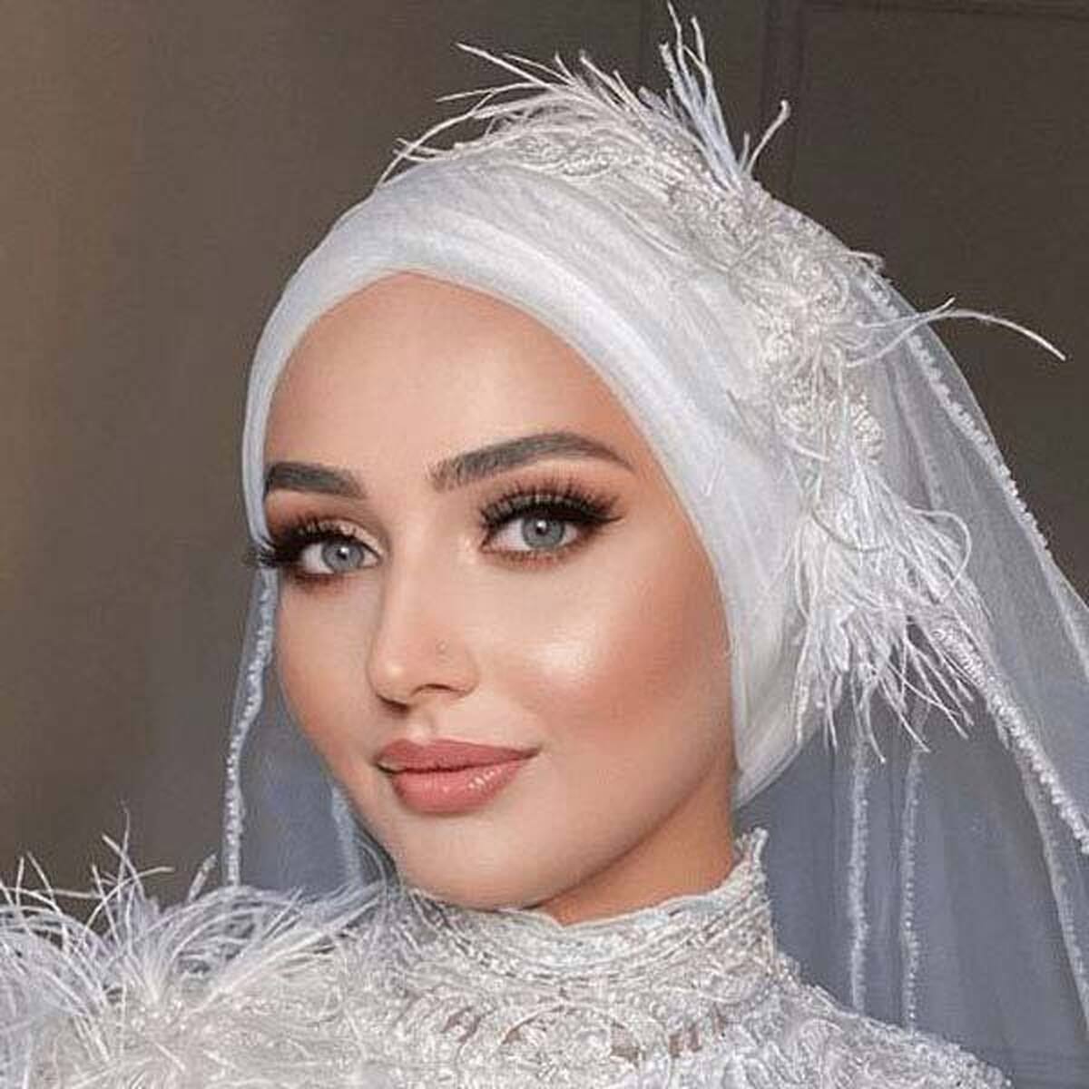 رنگ لنز مناسب برای عروس | معرفی 5 لنز پر فروش