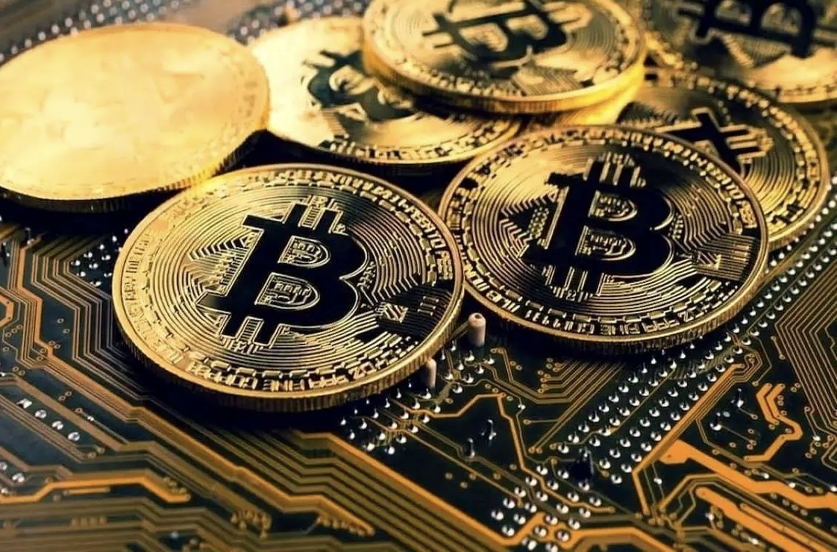 قیمت بیت کوین و اتریوم امروز شنبه ۲۸ تیر ۱۴۰۴ + جدول