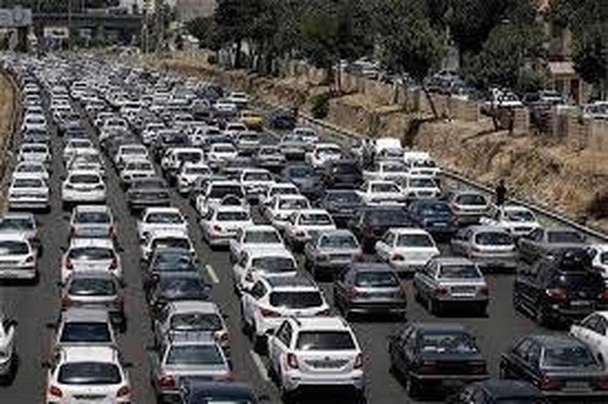 اعمال محدودیت‌ها و ممنوعیت‌های تردد در جاده هراز | ورود کامیون ممنوع شد