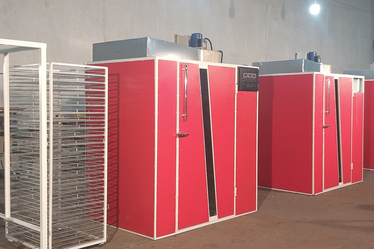 راز سودهای میلیاردی تولید میوه خشک در کارخانهها چیست؟ راز سودهای میلیاردی تولید میوه خشک در کارخانهها چیست؟