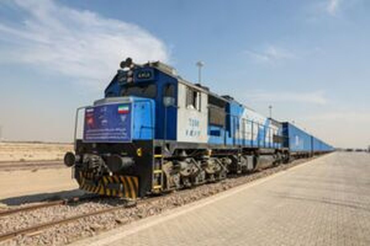 نخستین قطار باری روسی به ایران رسید + ویدیو