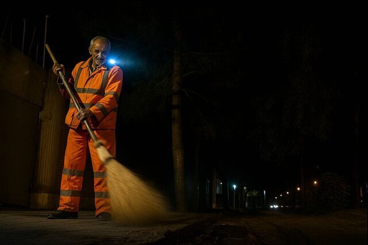 مزگ چهار کارگر پسماند در تهران | ساعت نظافت پیاده‌رو‌ها و انهار تغییر کرد